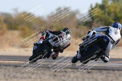 media/Dec-18-2022-SoCal Trackdays (Sun) [[8099a50955]]/Turn 7 Backside (1125am)/